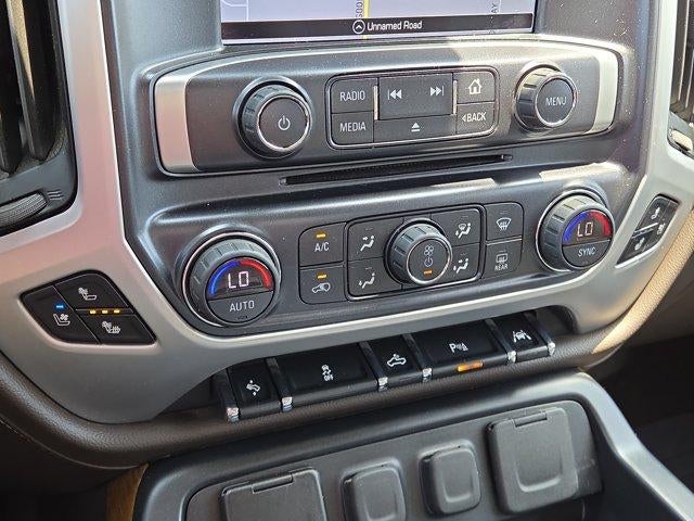 2018 GMC Sierra 1500 Crew Cab Short Box 4-Wheel Drive SLT