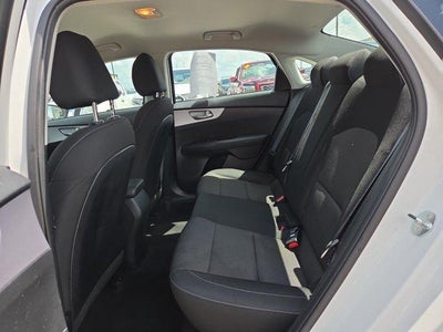 2024 Kia Forte LXS IVT