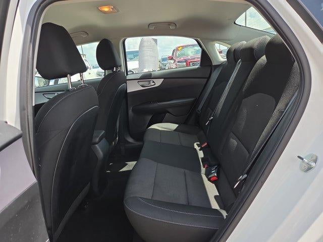 2024 Kia Forte LXS IVT