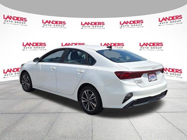 2024 Kia Forte LXS IVT