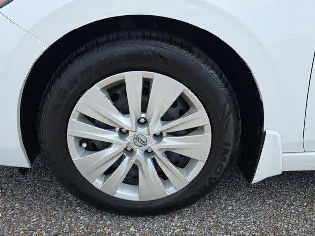 2025 Nissan Sentra S CVT