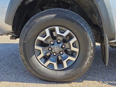 2019 Toyota Tacoma 4WD 4WD TRD Off Road Double Cab 5' Bed V6 AT (Natl)