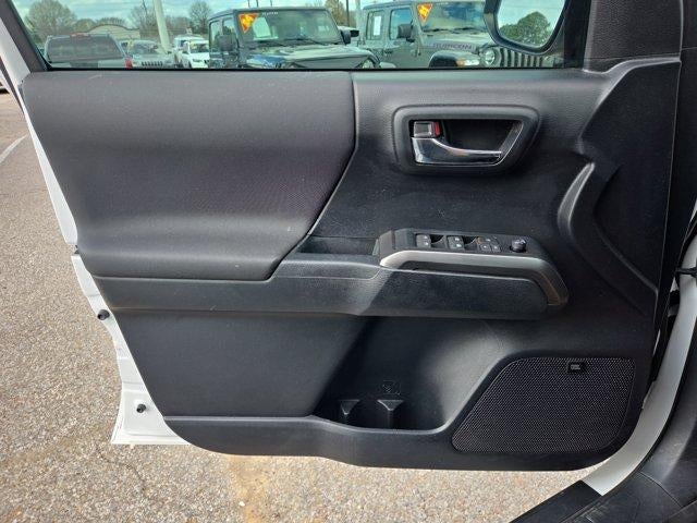 2019 Toyota Tacoma 4WD 4WD TRD Off Road Double Cab 5' Bed V6 AT (Natl)