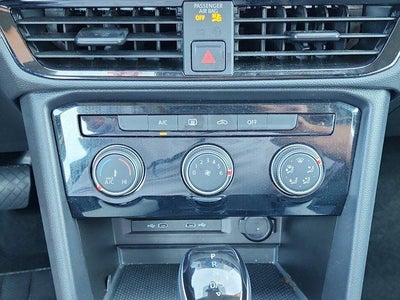 2025 Volkswagen Taos S FWD