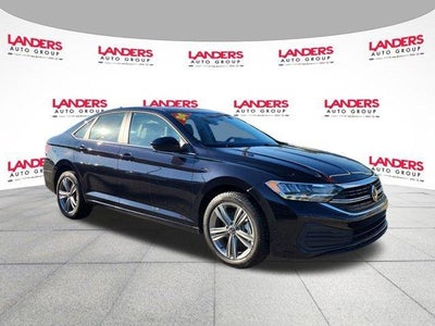 2024 Volkswagen Jetta SE Auto