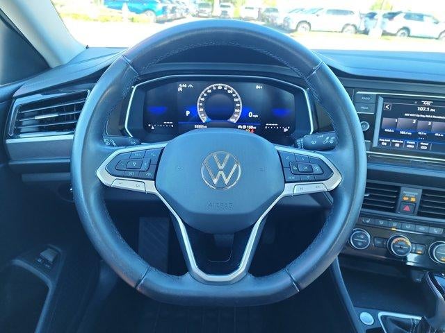 2024 Volkswagen Jetta SE Auto