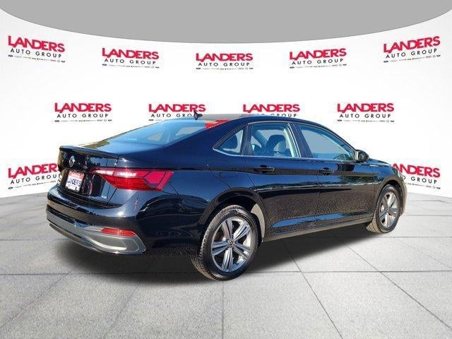 2024 Volkswagen Jetta SE Auto