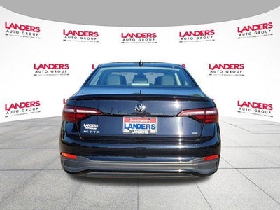 2024 Volkswagen Jetta SE Auto