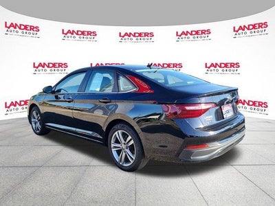 2024 Volkswagen Jetta SE Auto