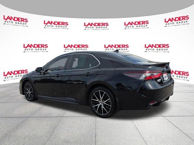 2023 Toyota Camry SE Nightshade Auto (Natl)