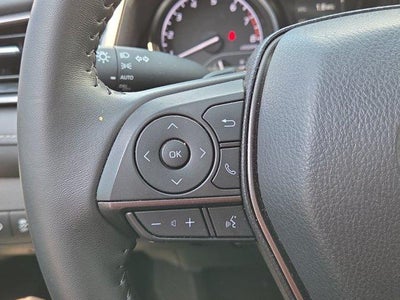 2024 Toyota Camry SE Auto (SE)