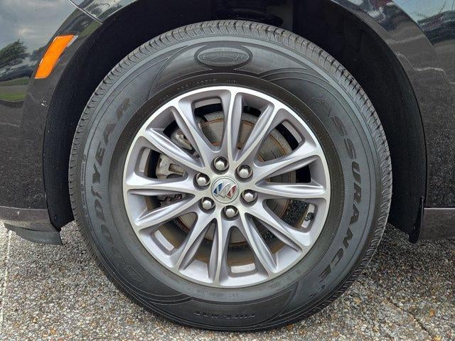 2023 Buick Enclave Essence AWD