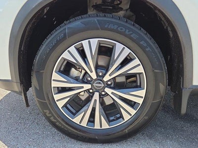 2023 Nissan Rogue FWD SV