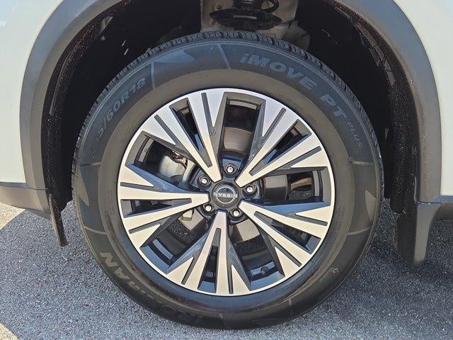 2023 Nissan Rogue FWD SV