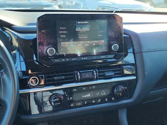 2022 Nissan Pathfinder SV 2WD