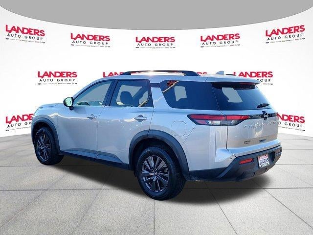 2022 Nissan Pathfinder SV 2WD