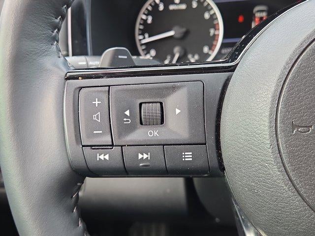 2024 Nissan Pathfinder SL 2WD