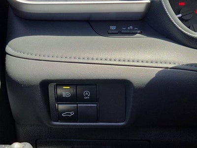 2023 Toyota Highlander LE AWD (SE)