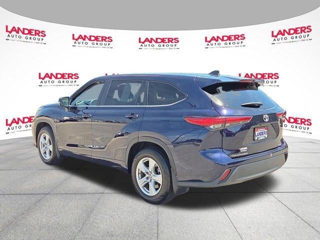 2023 Toyota Highlander LE AWD (SE)