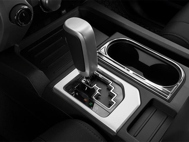 2014 Toyota Tundra 4WD Truck 4WD CrewMax Short Bed 5.7L FFV SR5 (SE)