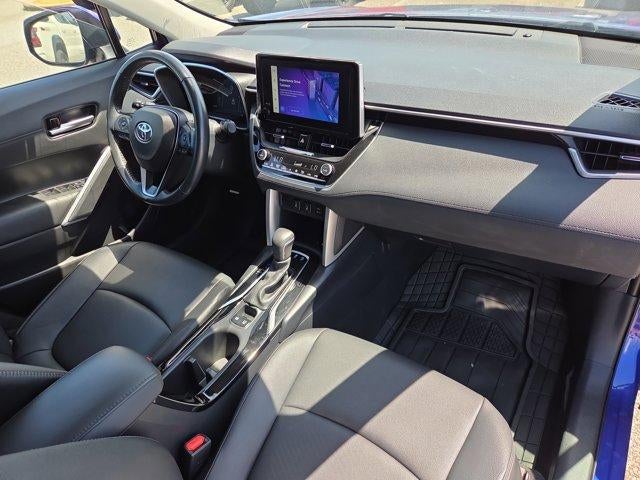 2023 Toyota Corolla Cross XLE 2WD (Natl)