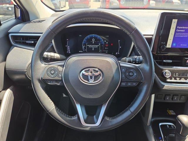 2023 Toyota Corolla Cross XLE 2WD (Natl)