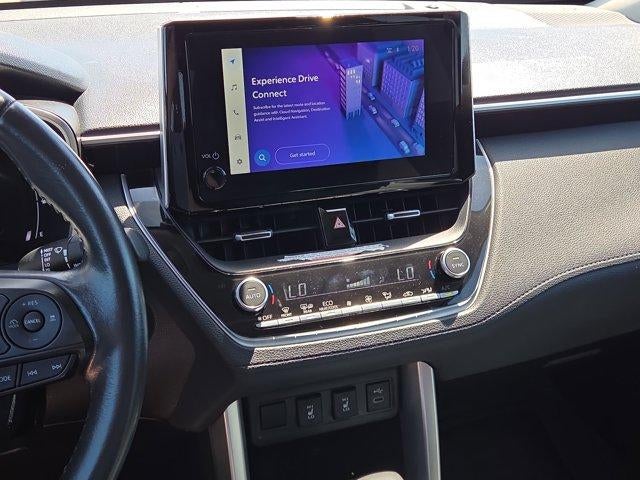 2023 Toyota Corolla Cross XLE 2WD (Natl)