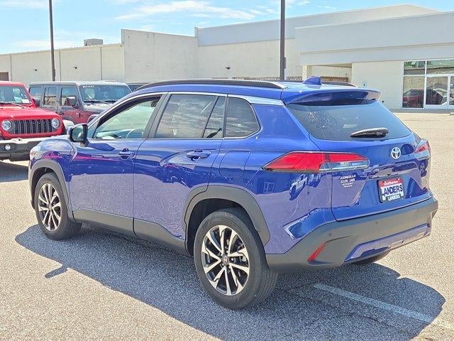 2023 Toyota Corolla Cross XLE 2WD (Natl)