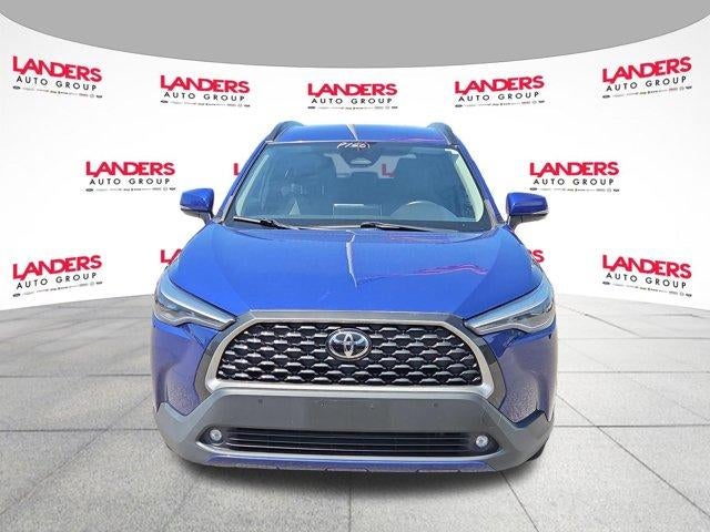 2023 Toyota Corolla Cross XLE 2WD (Natl)
