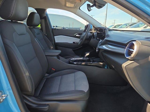 2025 Chevrolet Trax FWD 4dr LT