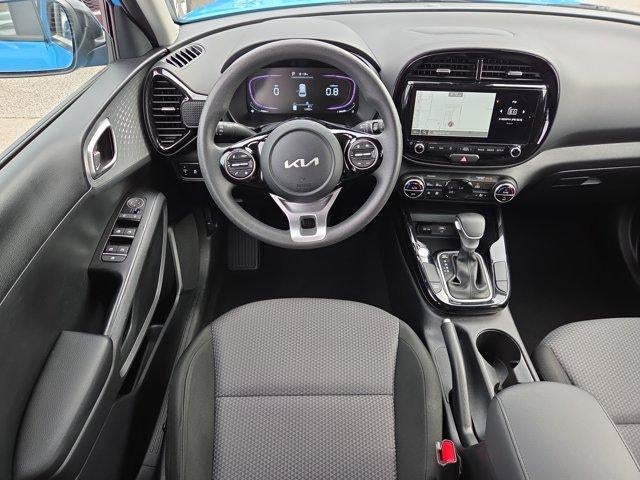 2023 Kia Soul S IVT