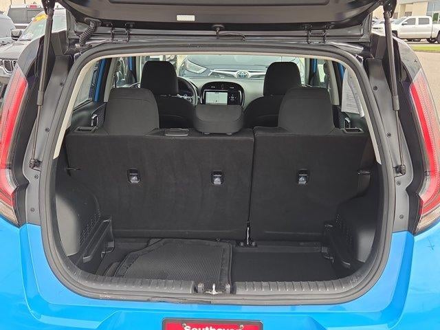 2023 Kia Soul S IVT