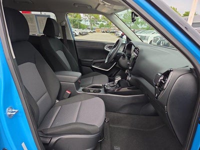 2023 Kia Soul S IVT