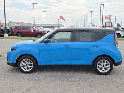 2023 Kia Soul S IVT
