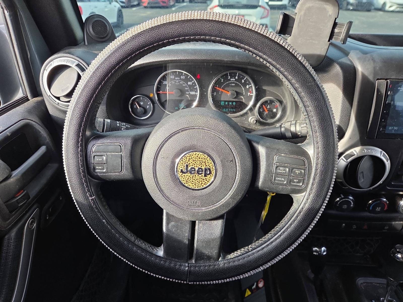 2014 Jeep Wrangler Unlimited 4WD 4dr Sahara