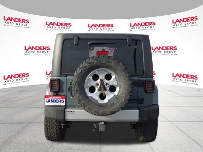 2014 Jeep Wrangler Unlimited 4WD 4dr Sahara