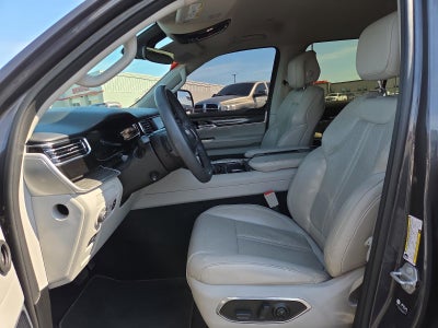 2022 Jeep Wagoneer Series III 4x2