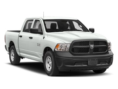 2015 RAM 1500 2WD Crew Cab 5.7 Ft Box Express