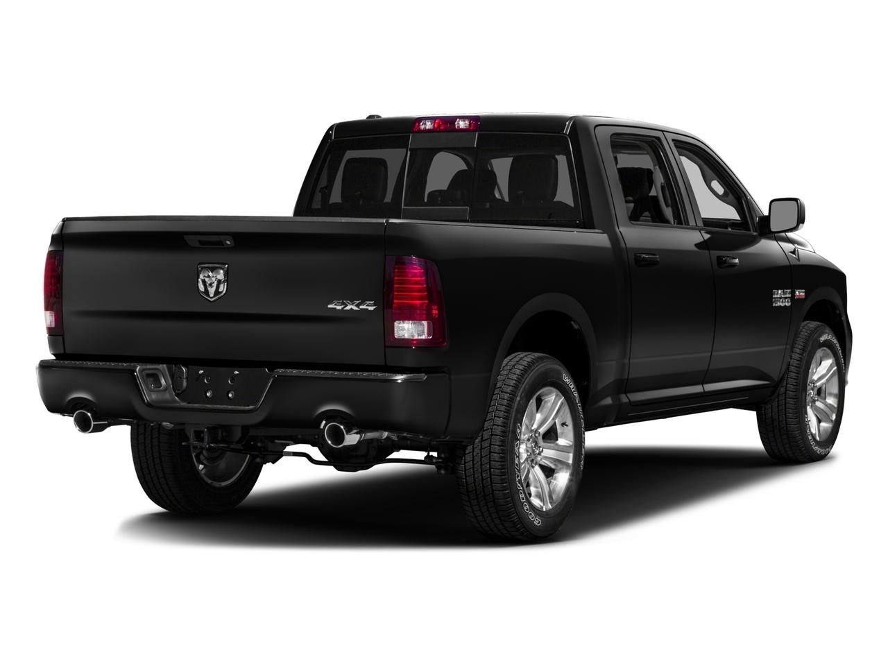 2016 RAM 1500 2WD Crew Cab 5.7 Ft Box Big Horn
