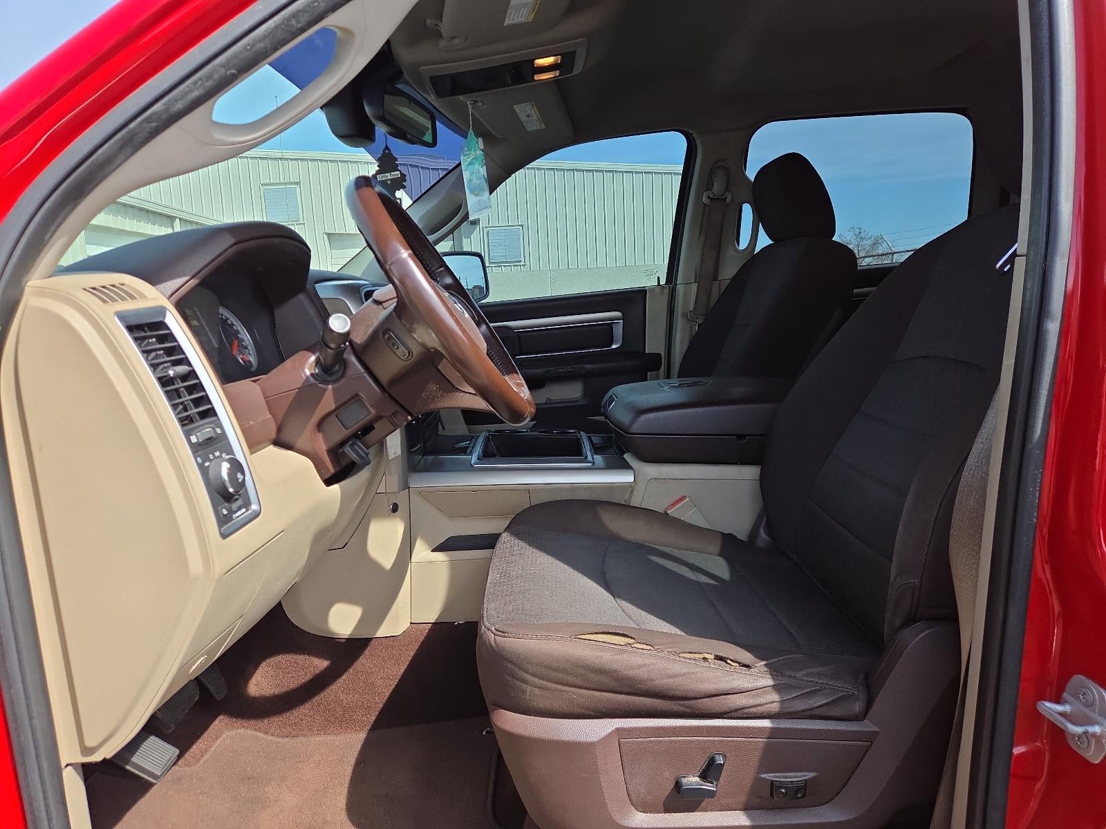 2015 RAM 1500 2WD Crew Cab 5.7 Ft Box Big Horn