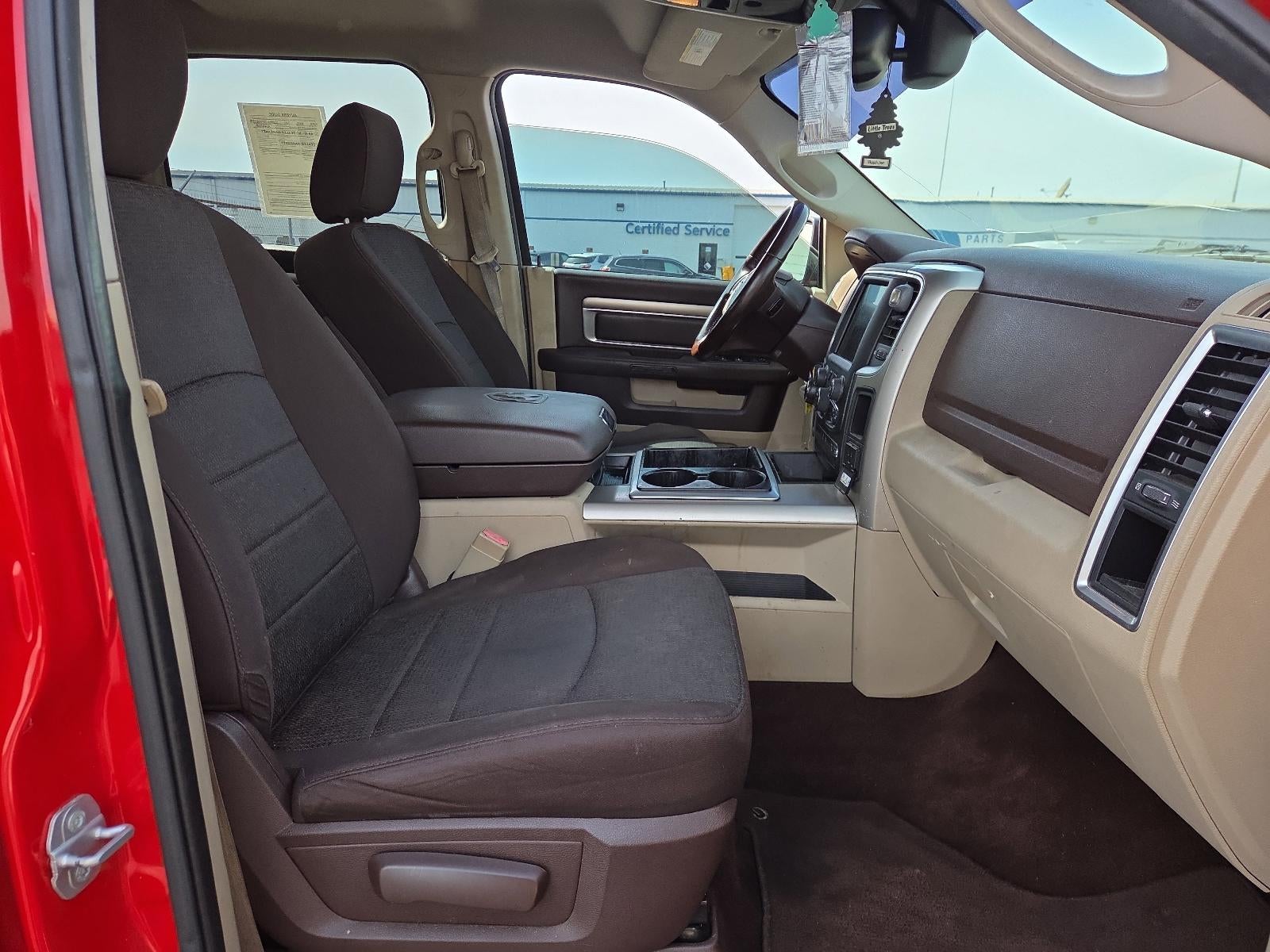 2015 RAM 1500 2WD Crew Cab 5.7 Ft Box Big Horn