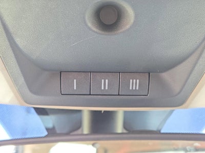 2015 RAM 1500 2WD Crew Cab 5.7 Ft Box Big Horn