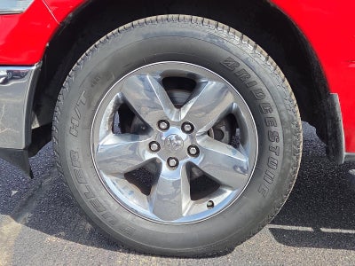 2015 RAM 1500 2WD Crew Cab 5.7 Ft Box Big Horn