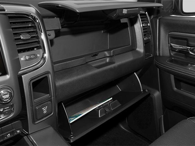 2013 RAM 1500 2WD Crew Cab 5.7 Ft Box Sport