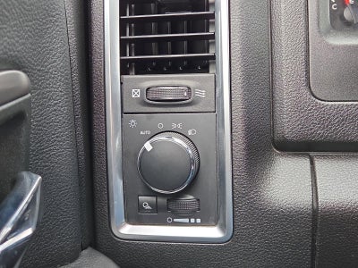 2023 RAM 1500 Classic Warlock 4x4 Crew Cab 5'7" Box