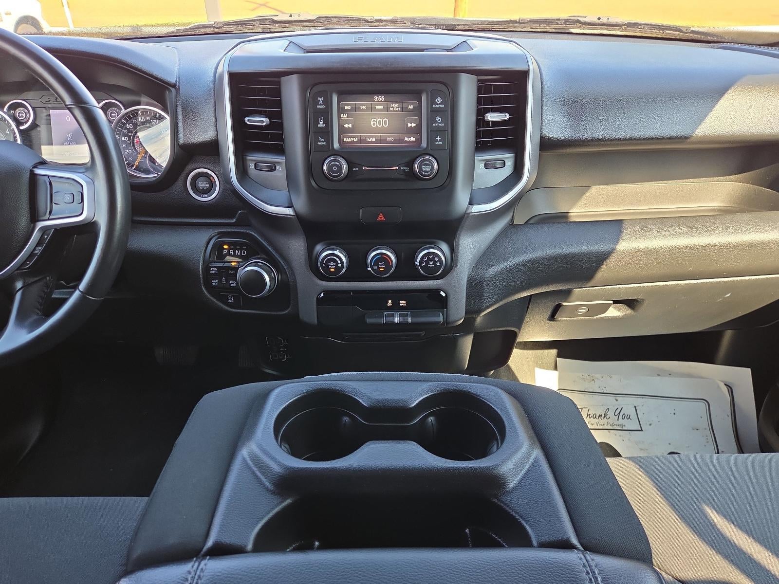 2022 RAM 1500 Big Horn 4x4 Crew Cab 5'7" Box