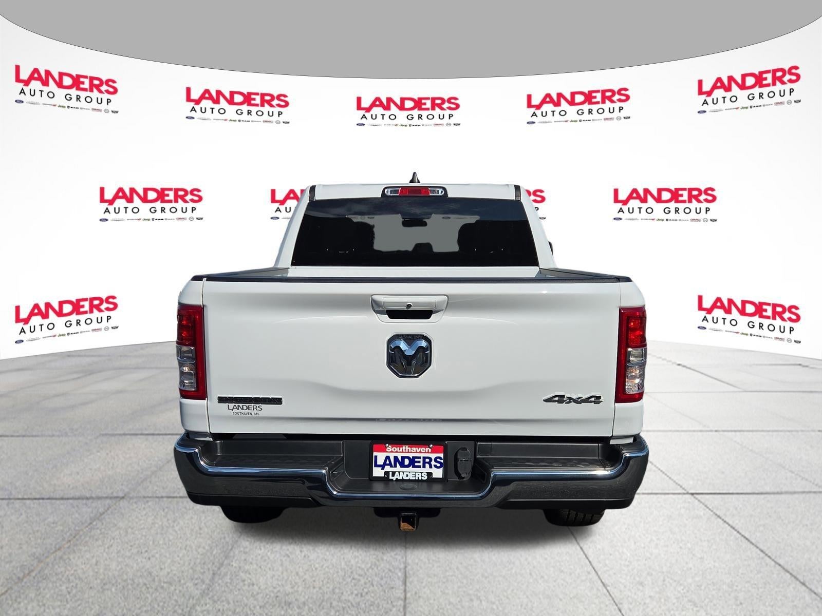2022 RAM 1500 Big Horn 4x4 Crew Cab 5'7" Box