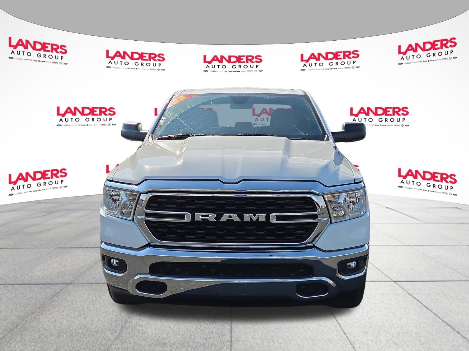 2022 RAM 1500 Big Horn 4x4 Crew Cab 5'7" Box