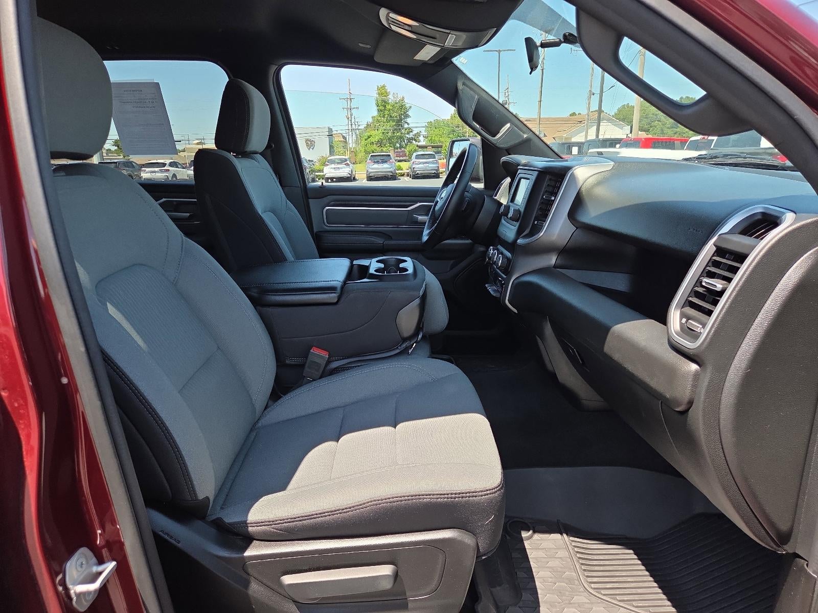 2022 RAM 1500 Big Horn 4x4 Crew Cab 5'7" Box