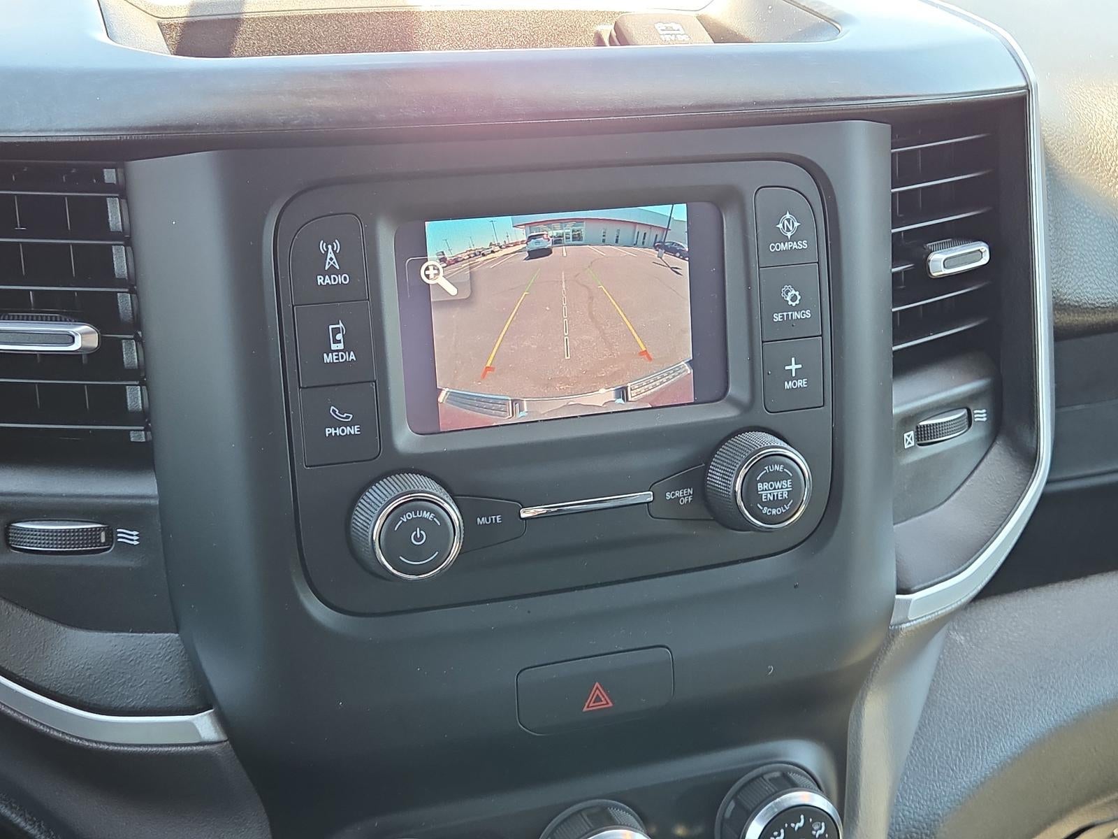 2022 RAM 1500 Big Horn 4x4 Crew Cab 5'7" Box